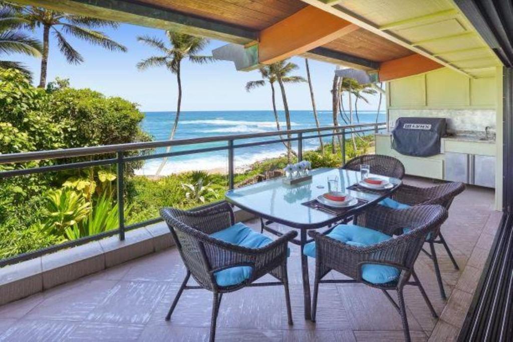 Luxury 2-Story Oceanfront Condo W/ Views & Pool Wailua  Экстерьер фото