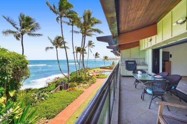 Luxury 2-Story Oceanfront Condo W/ Views & Pool Wailua  Экстерьер фото